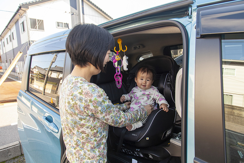 ララライフ　マイカー　親子