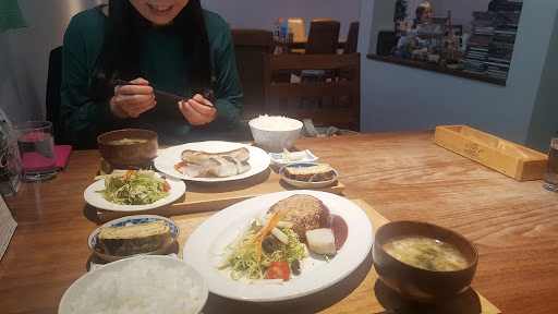 三条市ローカル食堂ランブロワーズ｜ランチ